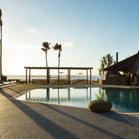 赛达拉精品海滩度假村 努沙杜瓦 外观 照片 The resort's main pool