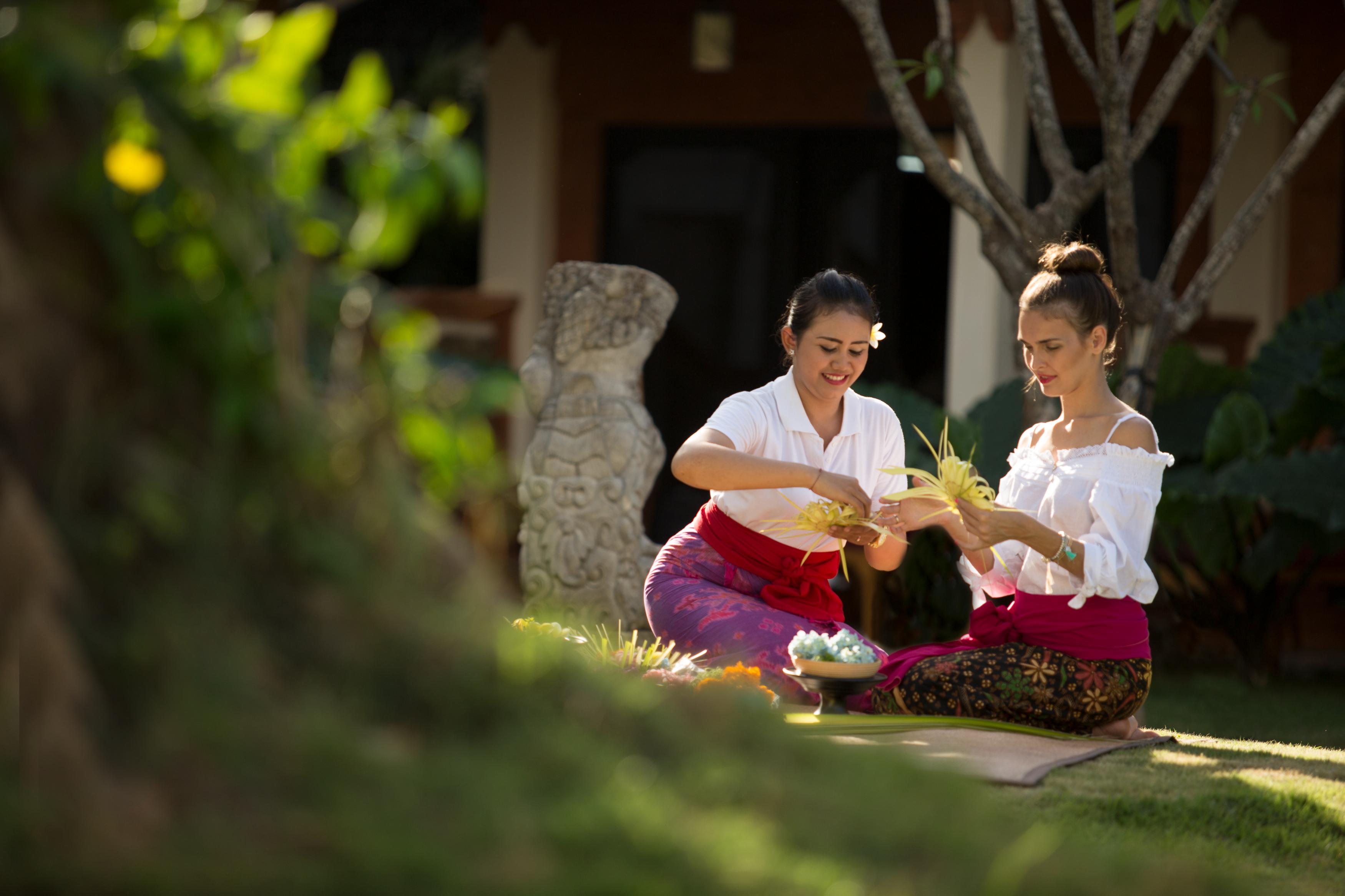 赛达拉精品海滩度假村 努沙杜瓦 外观 照片 Thai massage