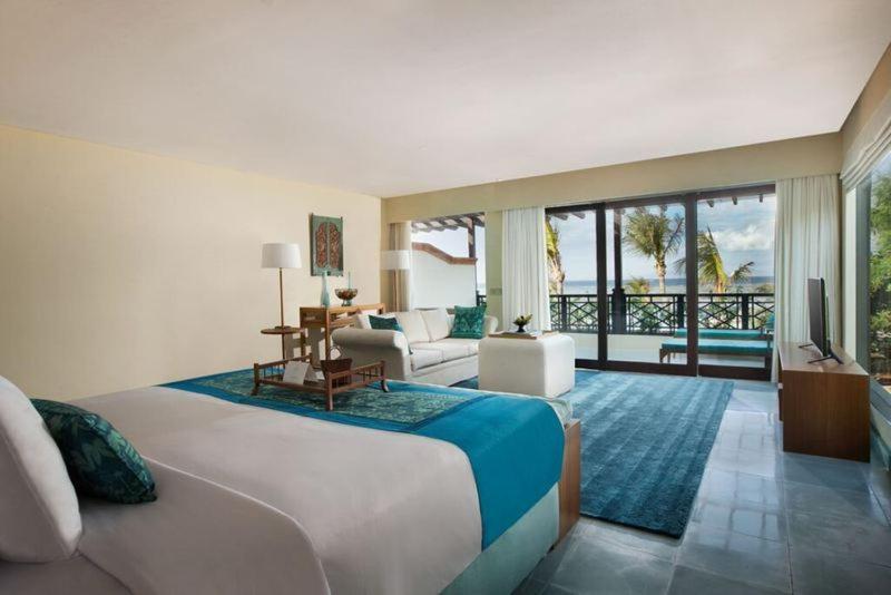 赛达拉精品海滩度假村 努沙杜瓦 客房 照片 Deluxe Ocean View Room