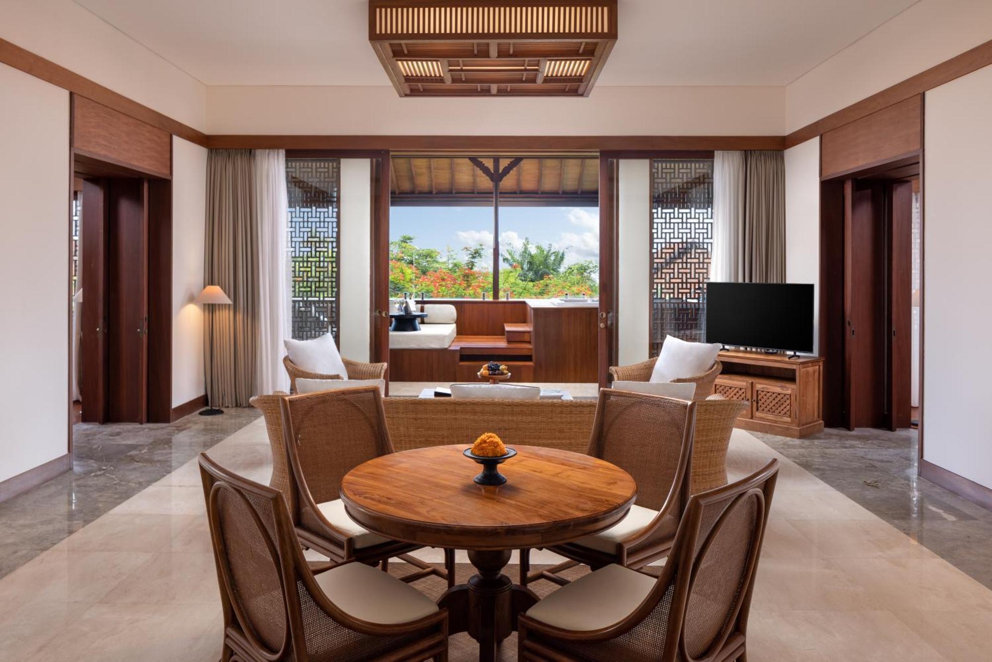 赛达拉精品海滩度假村 努沙杜瓦 外观 照片 Living room of a suite